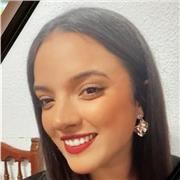 Profesora graduada en Historia, se ofrece dar clases particulares tanto a niños de primaria como de secundaria en todas las materias. Me gusta acercar los contenidos a mis alumnos de forma sencilla y clara, como me hubiese gustado que lo hubieran hecho mi